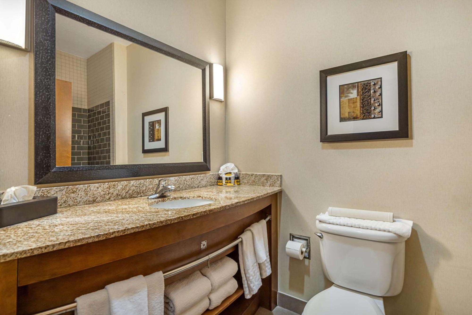 Best Western Plus Lackland Hotel And Suites. San Antonio Zewnętrze zdjęcie