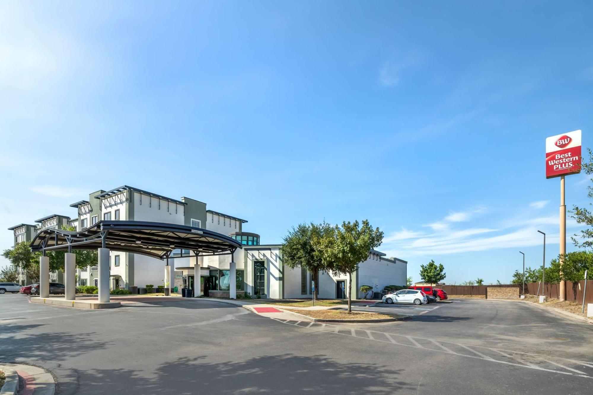 Best Western Plus Lackland Hotel And Suites. San Antonio Zewnętrze zdjęcie